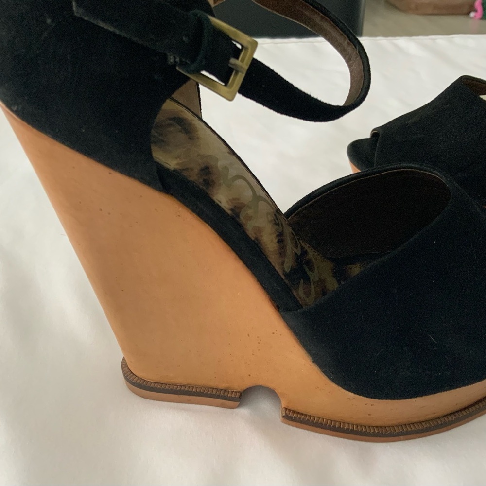 Sam Edelman Black and Tan Wedge Sandals